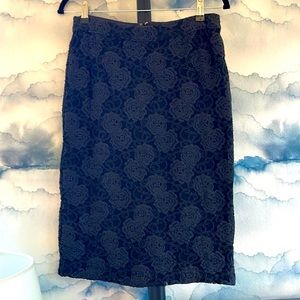 Maeve Black lace floral straight skirt / size S *Perfect for holiday party*